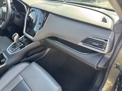 Certified 2023 Subaru Outback Onyx Edition image 15