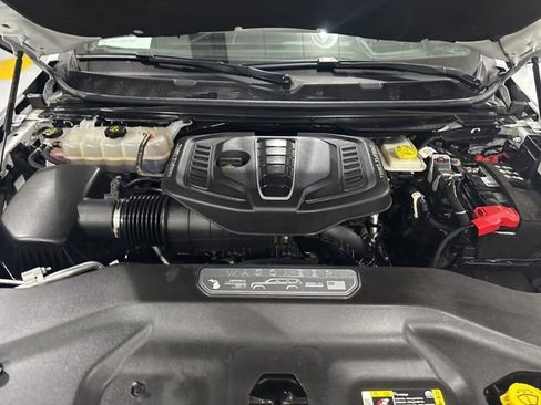 Used 2024 Jeep Grand Wagoneer L Series II w/ Quick Order Packagew 28T AWD/4WD image 53