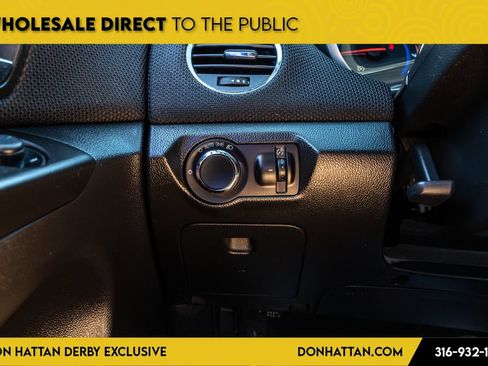 Used 2016 Chevrolet Cruze LT FWD image 12