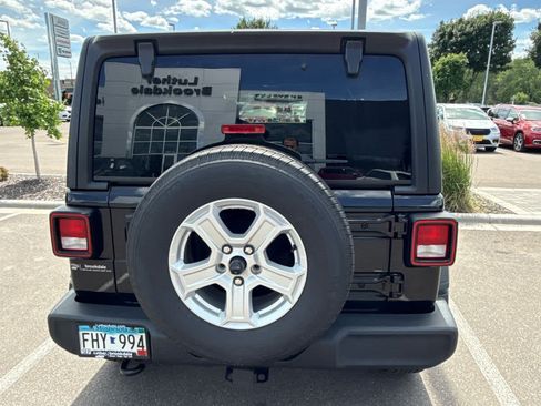 Used 2020 Jeep Wrangler Unlimited Sport S AWD/4WD image 4