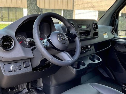 New 2025 Mercedes-Benz Sprinter 3500 image 5