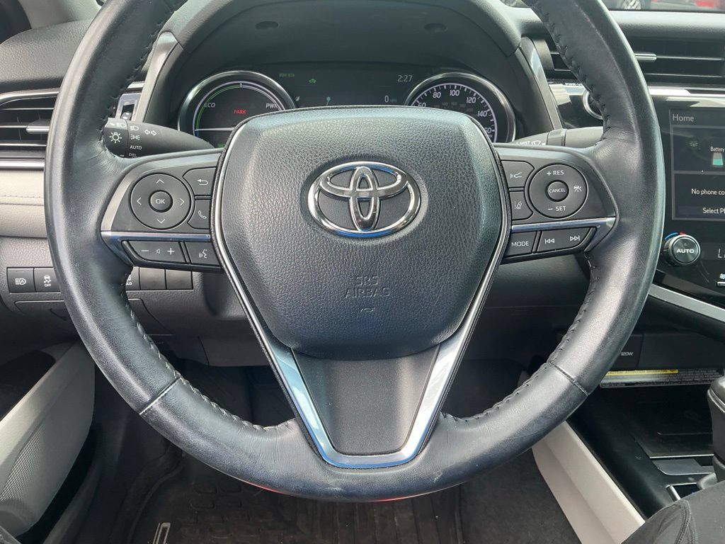 Used 2020 Toyota Camry XLE FWD image 43