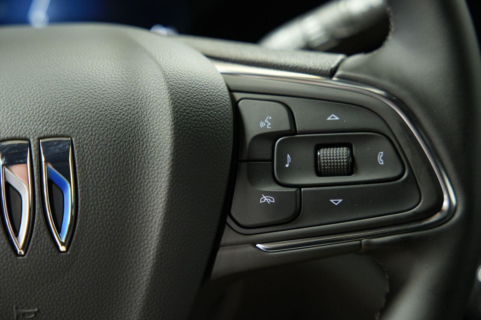 New 2026 Buick Envista Sport Touring w/ Convenience I Package FWD image 42