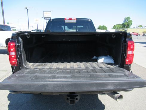Used 2019 Chevrolet Silverado 2500 LTZ w/ Duramax Plus Package AWD/4WD image 8