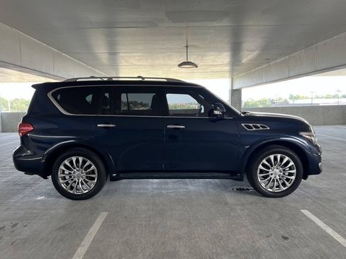 Used 2017 INFINITI QX80 4WD w/ Driver Assistance Package image 12