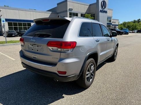 Used 2019 Jeep Grand Cherokee Limited AWD/4WD image 5
