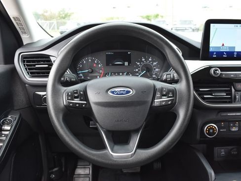 Used 2022 Ford Escape SE w/ SE Sport Appearance Package AWD/4WD image 16