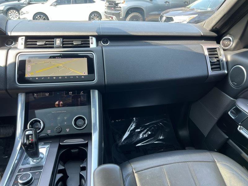 Used 2018 Land Rover Range Rover Sport HSE AWD/4WD image 13
