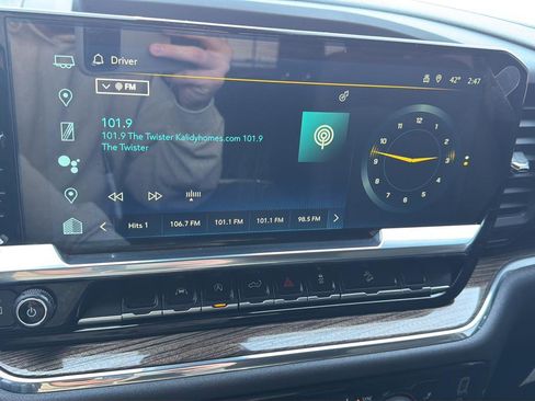 Used 2024 Chevrolet Silverado 1500 LT Trail Boss w/ Protection Package image 25