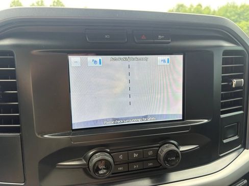 Used 2023 Ford F150 XLT AWD/4WD image 35
