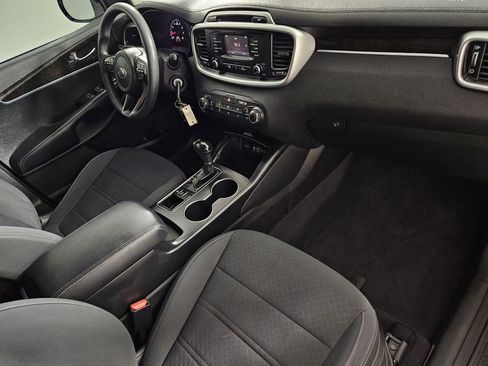 Used 2016 Kia Sorento LX AWD/4WD image 27