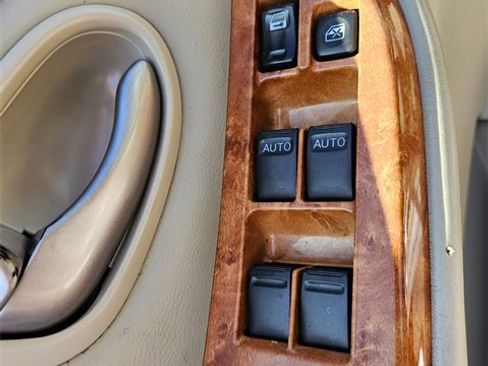 Used 2002 INFINITI I35 image 13