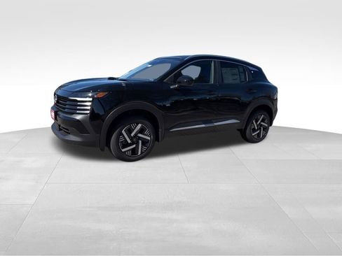 New 2026 Nissan Kicks SV w/ SV Premium Package image 9