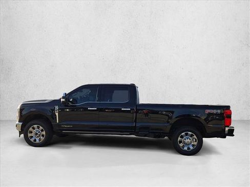 Used 2024 Ford F350 King Ranch w/ Chrome Package image 8