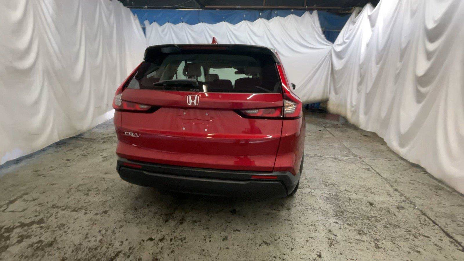 Used 2024 Honda CR-V LX image 9
