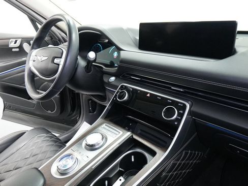 Used 2023 Genesis GV80 3.5T w/ Prestige Package AWD/4WD image 34