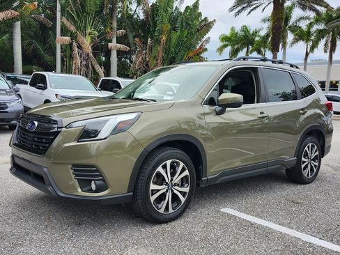 Used 2022 Subaru Forester Limited image 3