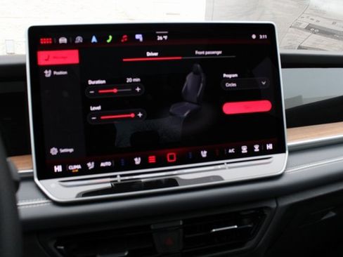 New 2026 Volkswagen Tiguan SEL R-Line image 17