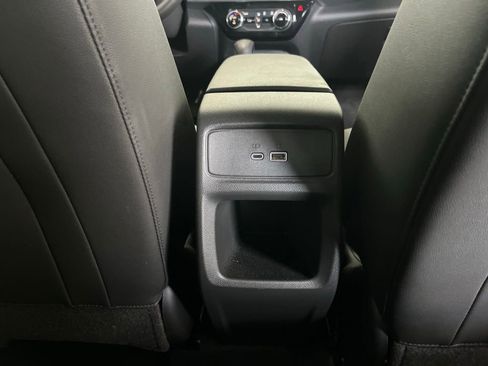 Used 2024 Chevrolet Trax LT FWD image 22