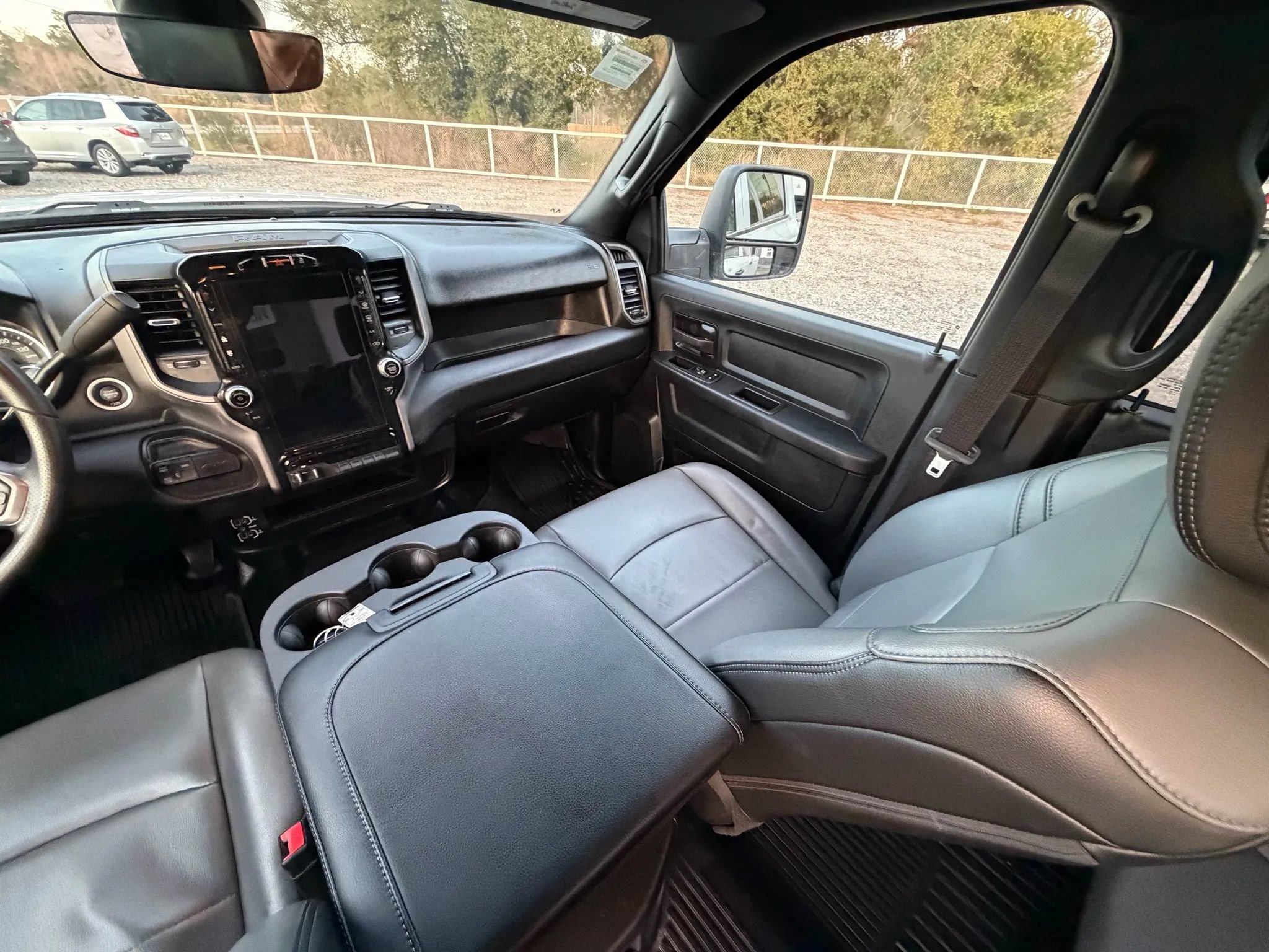 Used 2024 RAM 3500 Tradesman w/ Towing Technology Group AWD/4WD image 14