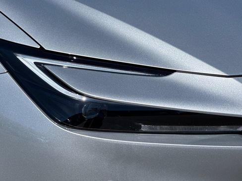 New 2026 Toyota Prius Plug-In Hybrid FWD image 29