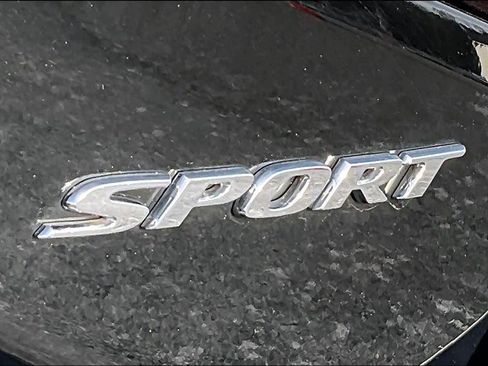 Used 2024 Honda Civic Sport image 10