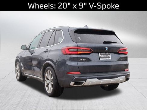 Used 2022 BMW X5 xDrive40i AWD/4WD image 25