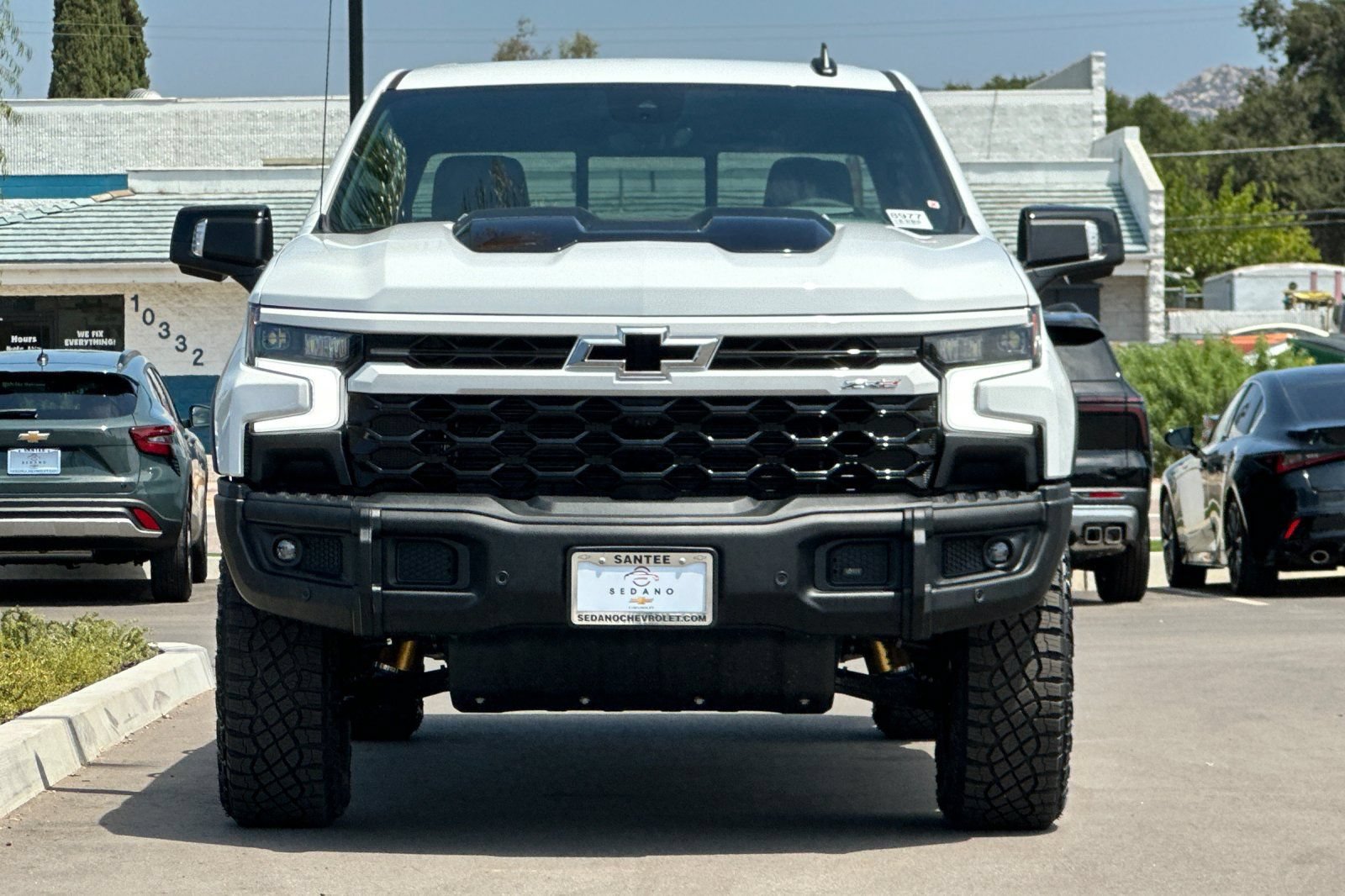 New 2026 Chevrolet Silverado 1500 ZR2 w/ ZR2 Bison Edition AWD/4WD image 9