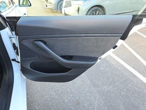 Used 2020 Tesla Model 3 Long Range image 20