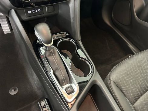 Used 2023 Buick Encore GX Essence w/ Experience Buick Package image 22