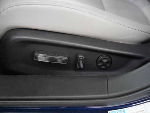 Used 2020 Honda Accord Touring image 26