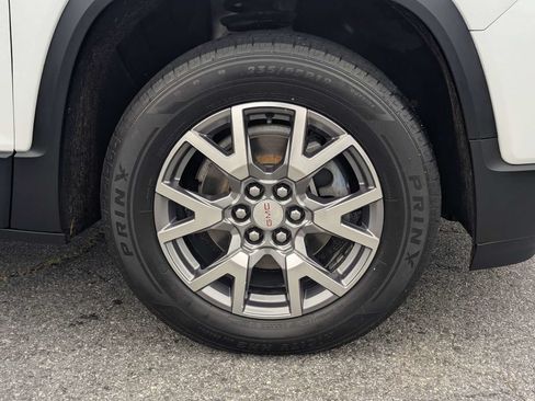 Used 2020 GMC Acadia SLT FWD image 12
