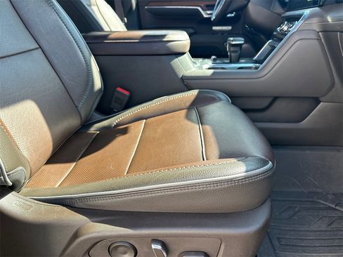 Used 2022 GMC Sierra 1500 Denali image 14