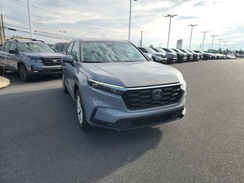 Used 2024 Honda CR-V EX-L image 2
