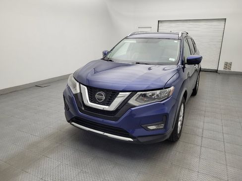 Used 2018 Nissan Rogue SV w/ Premium Package FWD image 15