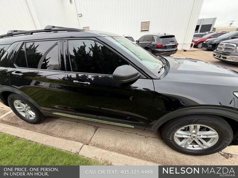 Used 2020 Ford Explorer XLT RWD image 5