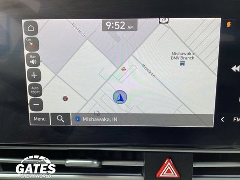 Used 2024 Hyundai Elantra Limited FWD image 18
