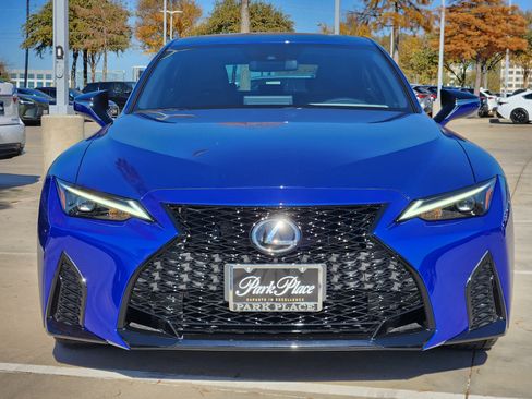 Certified 2025 Lexus IS 350 F Sport image 9