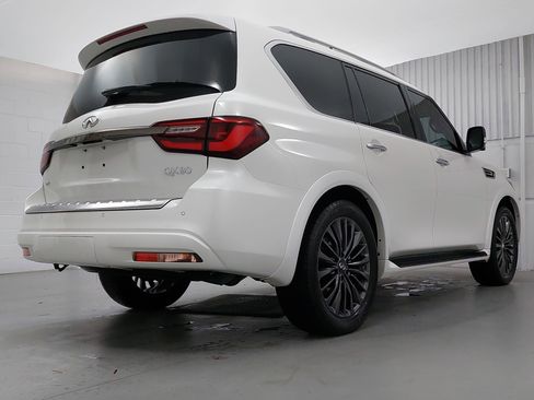 Used 2024 INFINITI QX80 Premium Select w/ Cargo Package image 7