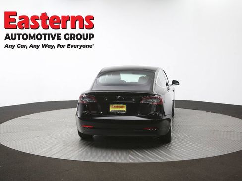 Used 2018 Tesla Model 3 Long Range AWD/4WD image 32