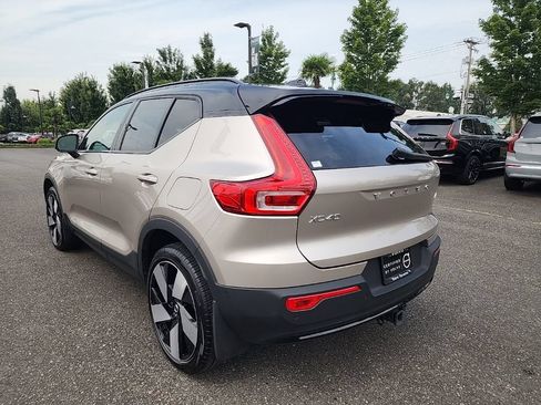 Used 2023 Volvo XC40 Recharge Ultimate w/ Protection Package Premier AWD/4WD image 3