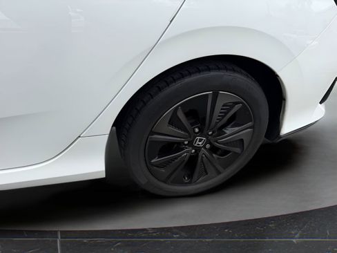 Used 2019 Honda Civic EX image 13