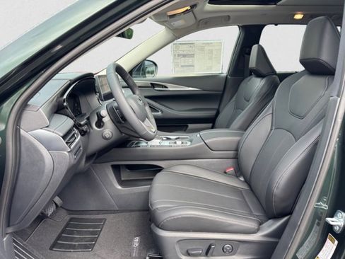 New 2026 INFINITI QX60 Luxe w/ Cargo Package image 10