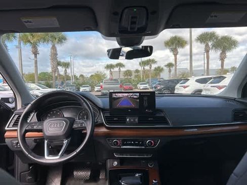 Used 2023 Audi Q5 2.0T Premium w/ Convenience Package image 7