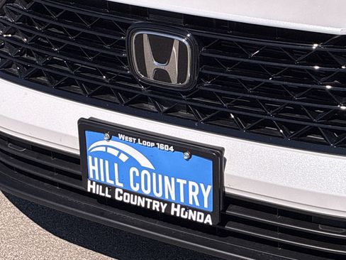 Certified 2025 Honda Accord LX image 12