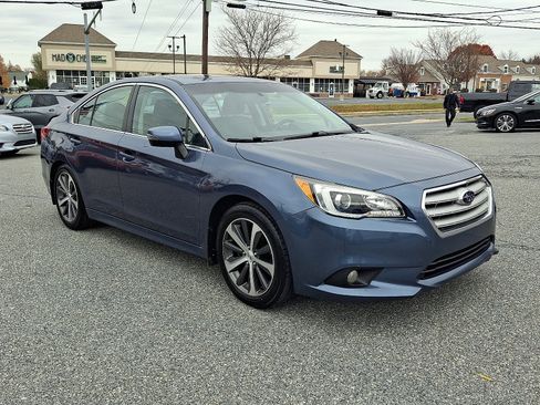 Used 2015 Subaru Legacy 2.5i Limited image 3