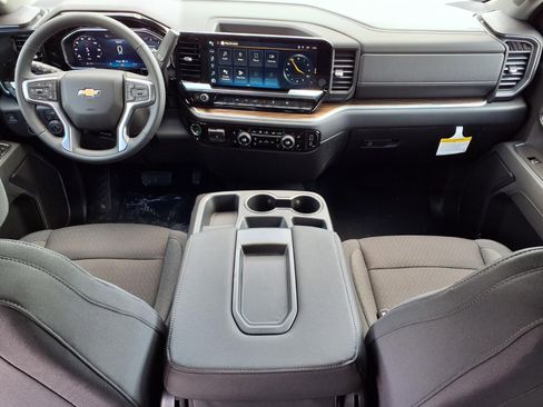 New 2026 Chevrolet Silverado 1500 LT AWD/4WD image 9