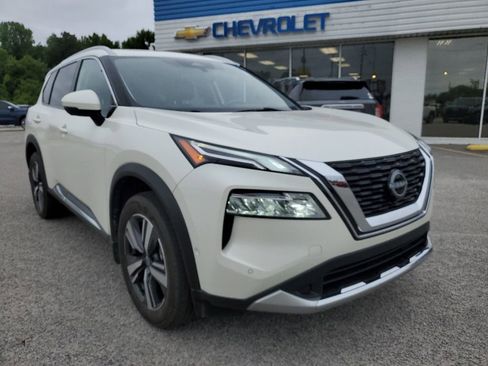 Used 2023 Nissan Rogue Platinum w/ Platinum Premium Package FWD image 1