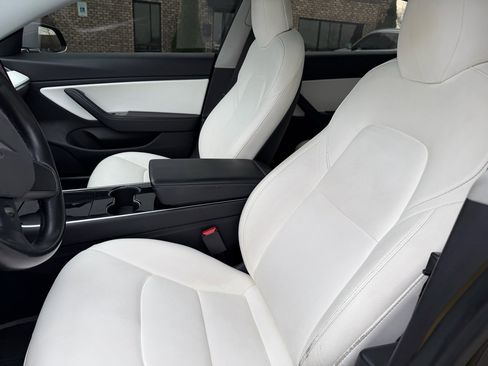 Used 2018 Tesla Model 3 Long Range image 11