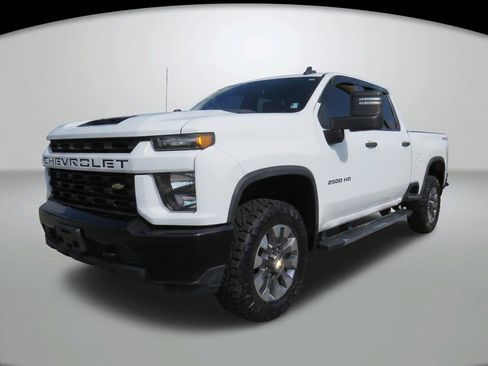 Used 2023 Chevrolet Silverado 2500 Custom w/ Custom Value Package AWD/4WD image 4
